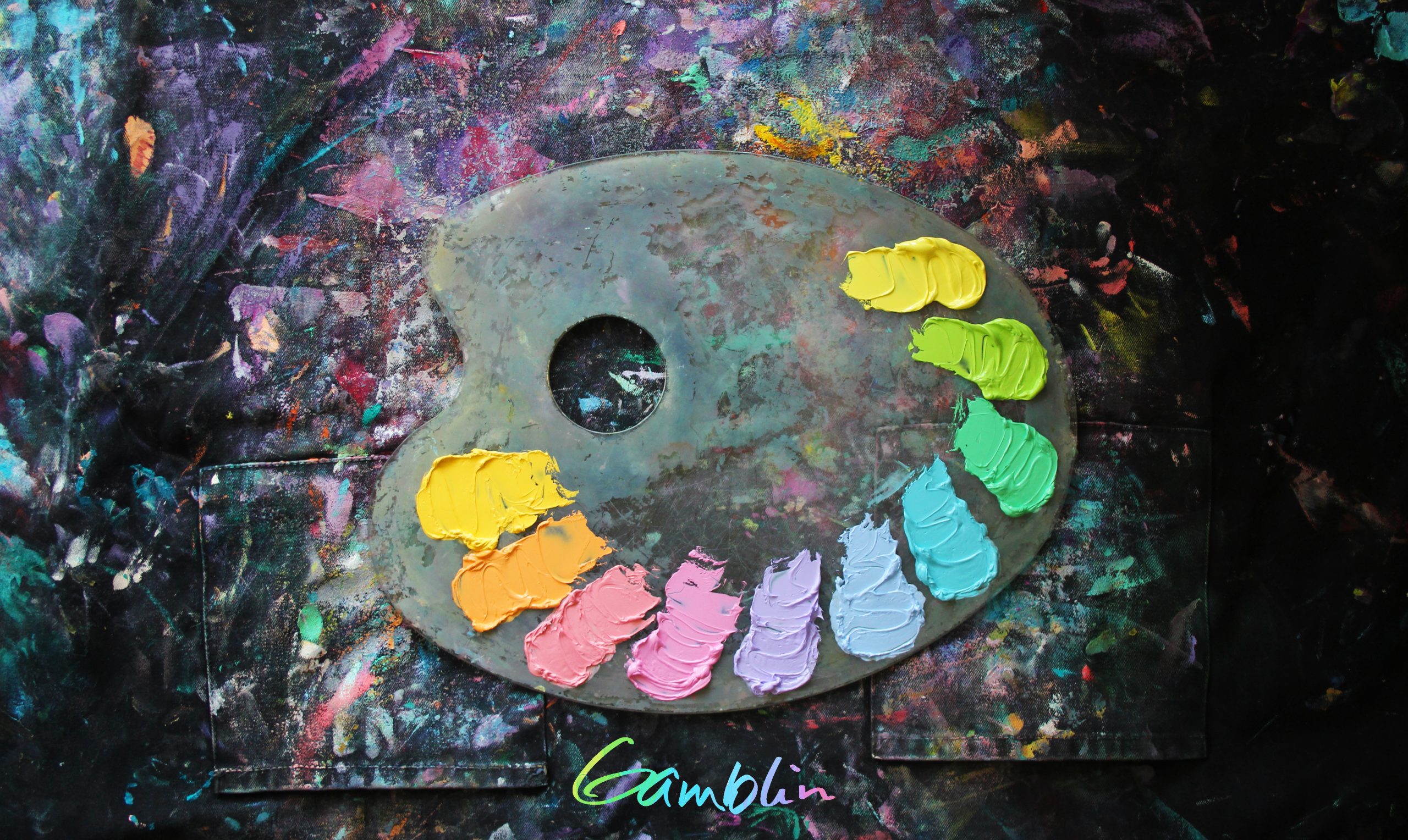 radiants black apron palette